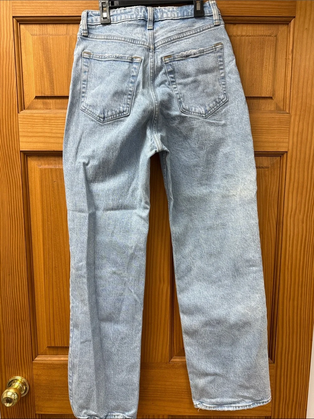 Abercrombie & Fitch Women’s 90s Relaxed Jean High Rise Straight Leg